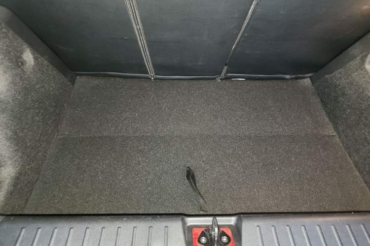 Used MG 3 2016 1.3L AMT Comfort Edition Interior 6
