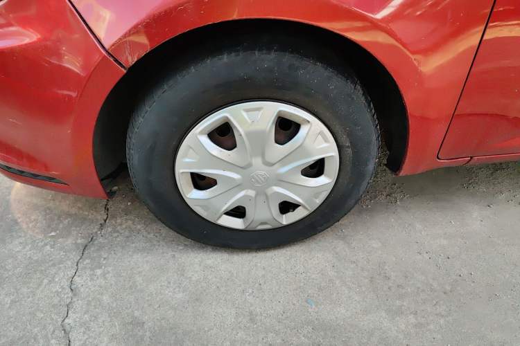 Used MG 3 2016 1.3L AMT Comfort Edition Left Front Wheel Hub
