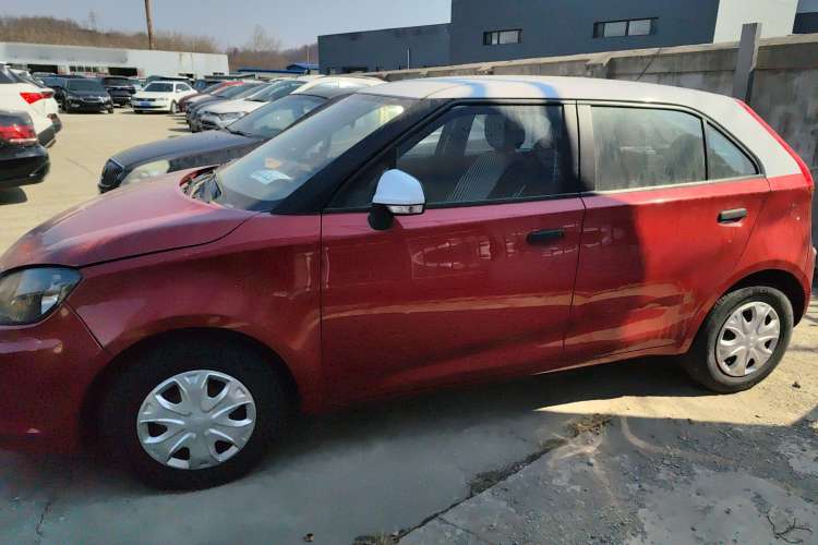 Used MG 3 2016 1.3L AMT Comfort Edition Left Side