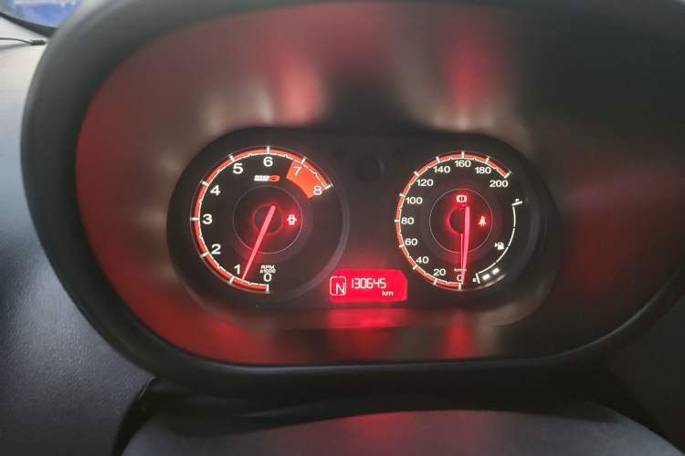 Used MG 3 2016 1.3L AMT Comfort Edition Odometer Close Up