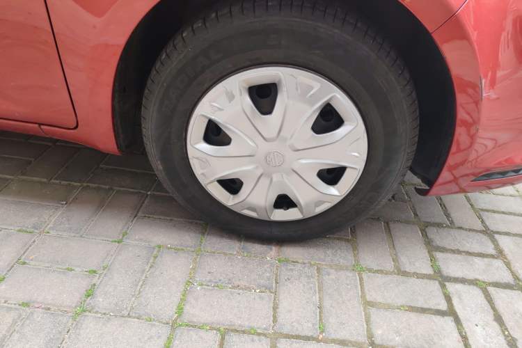 Used MG 3 2016 1.3L Manual Comfort Edition Right Front Wheel Hub