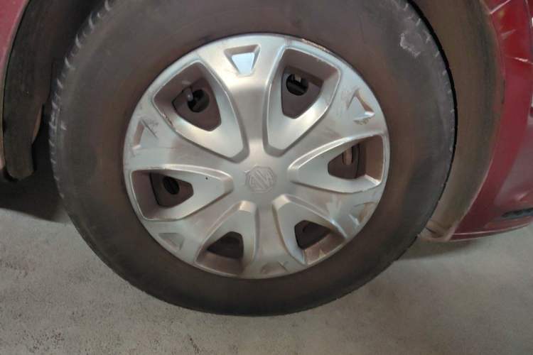 Used MG 3 2016 1.3L AMT Comfort Edition Right Front Wheel Hub