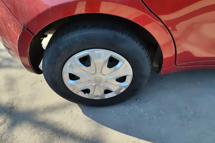 Used MG 3 2016 1.3L AMT Comfort Edition Right Rear Wheel Hub