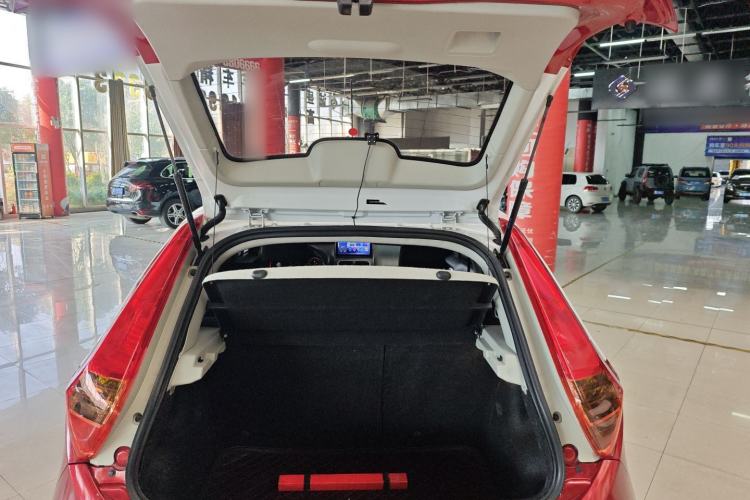 Used MG 3 2016 1.3L AMT Comfort Edition Trunk