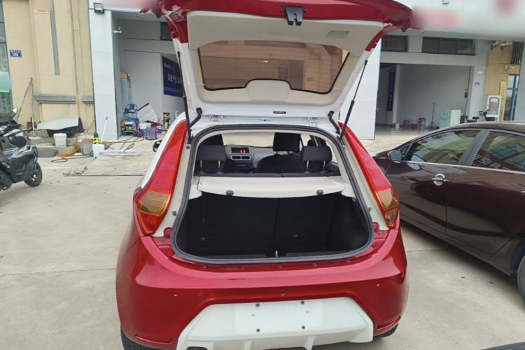 Used MG 3 2016 1.3L AMT Comfort Edition Trunk