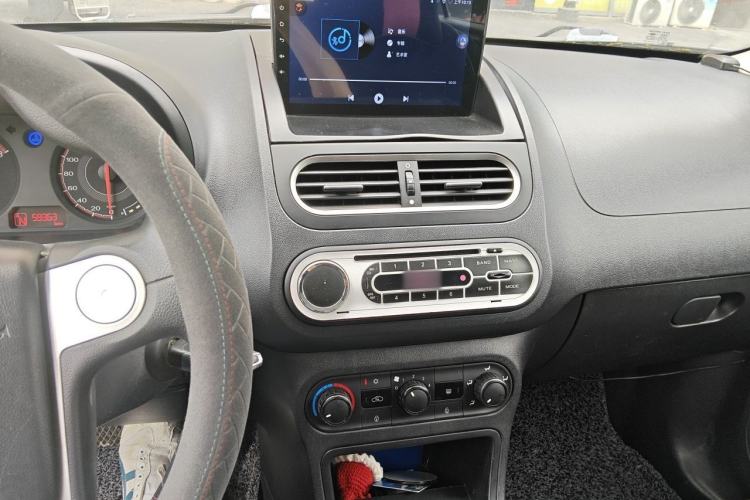 Used MG 3 2016 1.3L AMT Comfort Edition Audio And AC Panel