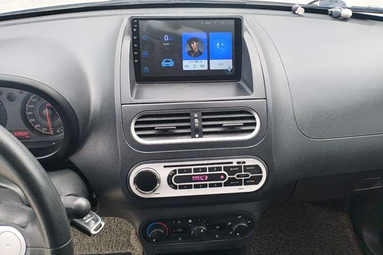 Used MG 3 2016 1.3L Manual Comfort Edition Audio And AC Panel