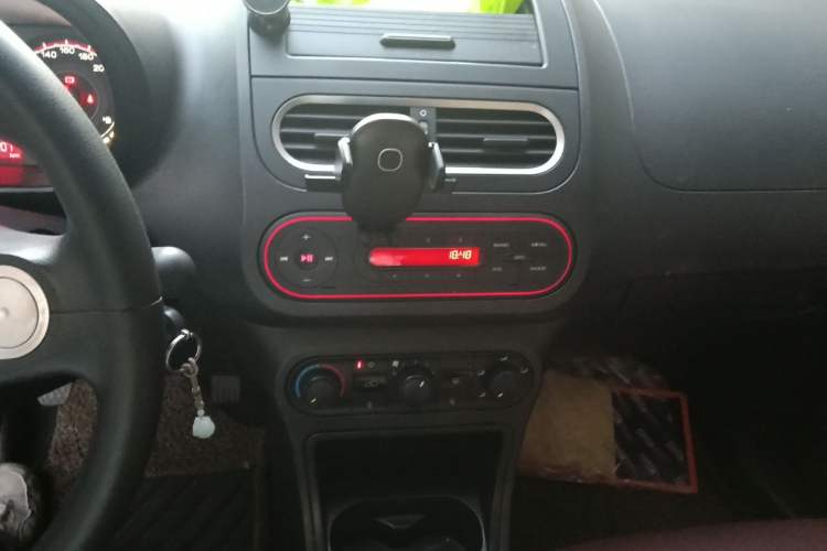 Used MG 3 2016 1.3L Manual Comfort Edition Audio And AC Panel