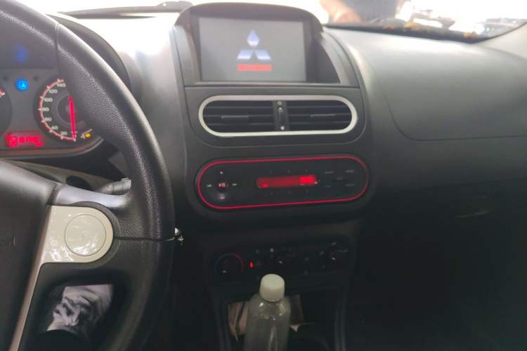Used MG 3 2016 1.3L AMT Comfort Edition Audio And AC Panel