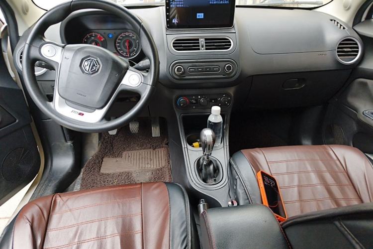 Used MG 3 2016 1.3L Manual Comfort Edition Center Console