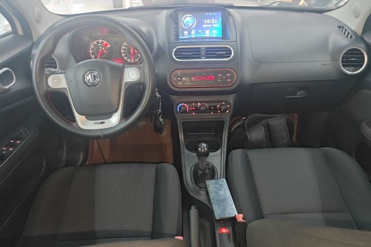 Used MG 3 2016 1.3L Manual Comfort Edition Center Console