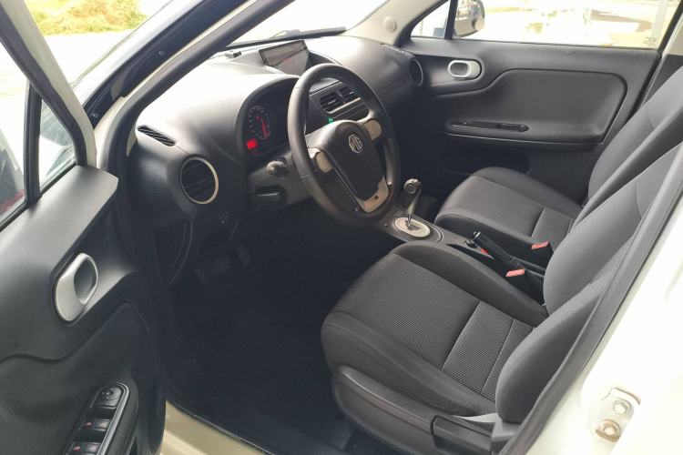 Used MG 3 2016 1.3L AMT Comfort Edition Driver Seat