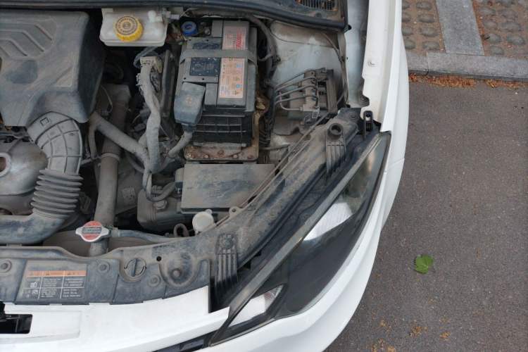 Used MG 3 2016 1.3L AMT Comfort Edition Engine Bay Left