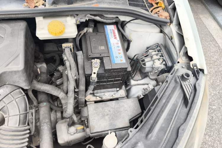 Used MG 3 2016 1.3L AMT Comfort Edition Engine Bay Left