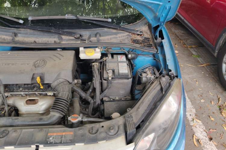 Used MG 3 2016 1.3L AMT Comfort Edition Engine Bay Left