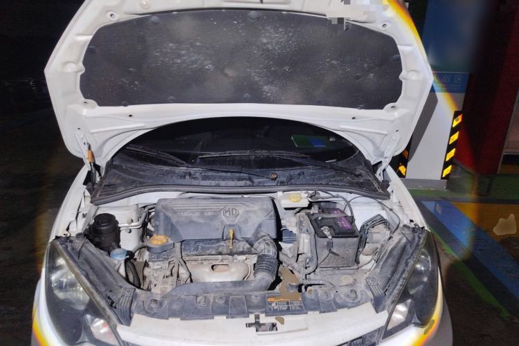 Used MG 3 2016 1.3L AMT Comfort Edition Engine Bay