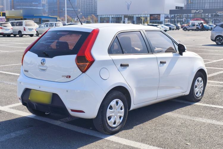 Used MG 3 2016 1.3L AMT Comfort Edition Exterior 1