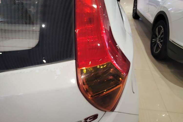 Used MG 3 2016 1.3L AMT Comfort Edition Exterior 3