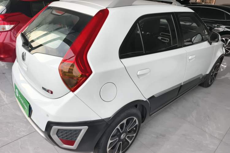 Used MG 3 2016 1.5L AMT Elite Edition Exterior 4