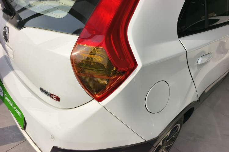 Used MG 3 2016 1.5L AMT Elite Edition Exterior 6