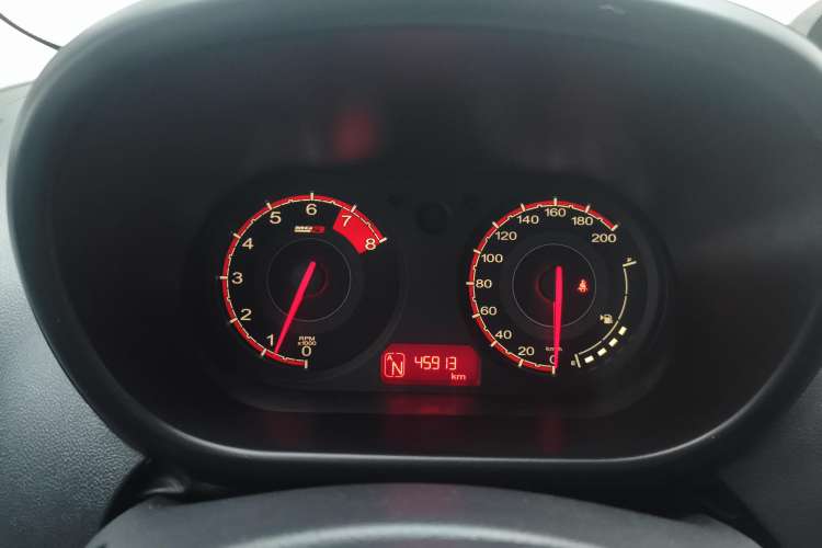 Used MG 3 2016 1.3L AMT Comfort Edition Instrument Cluster