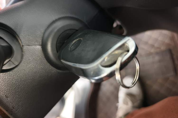 Used MG 3 2016 1.5L AMT Elite Edition Interior 1