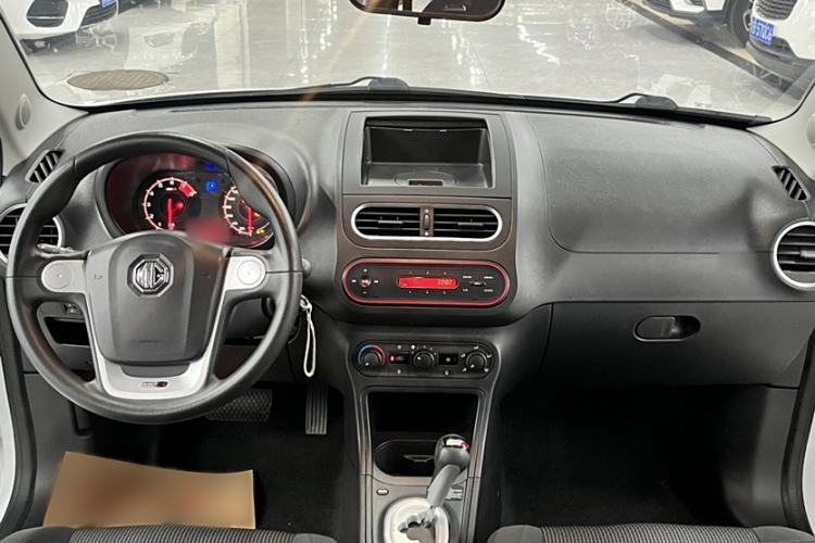 Used MG 3 2016 1.3L AMT Comfort Edition Interior 2