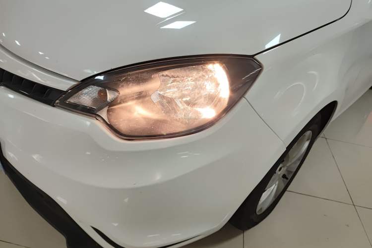 Used MG 3 2016 1.3L AMT Comfort Edition Left Front Headlight
