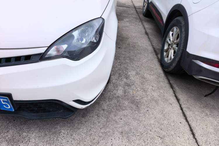 Used MG 3 2016 1.3L AMT Comfort Edition Left Front Headlight
