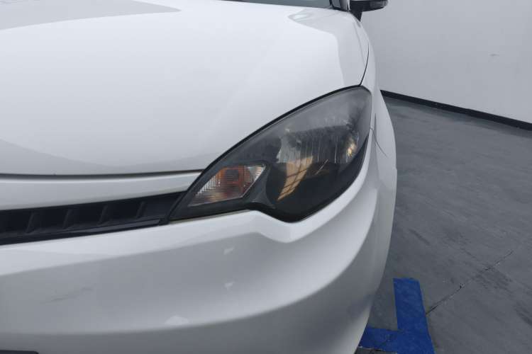 Used MG 3 2016 1.3L AMT Comfort Edition Left Front Headlight