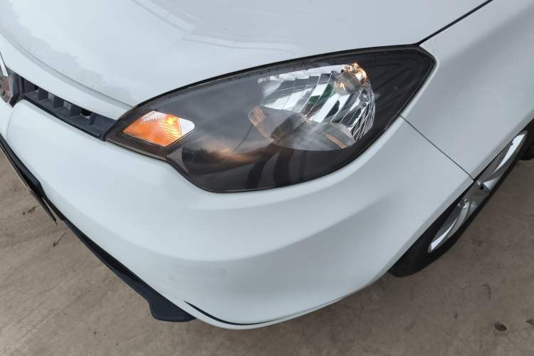 Used MG 3 2016 1.3L AMT Comfort Edition Left Front Headlight