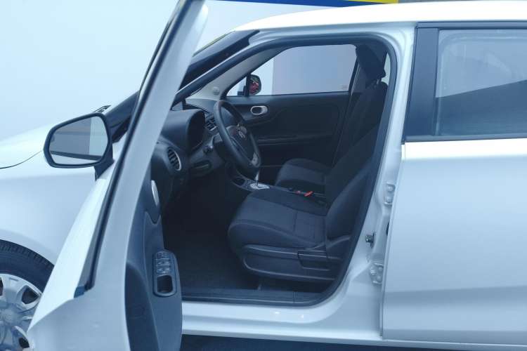 Used MG 3 2016 1.3L AMT Comfort Edition Left Front Seat