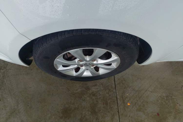 Used MG 3 2016 1.3L AMT Comfort Edition Left Front Wheel Hub