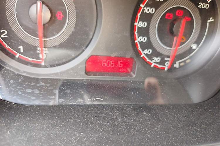 Used MG 3 2016 1.3L Manual Comfort Edition Odometer Close Up
