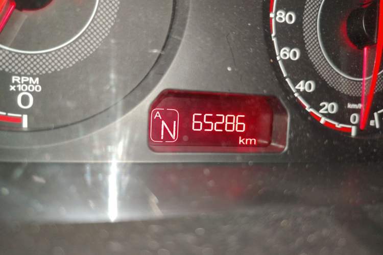 Used MG 3 2016 1.3L AMT Comfort Edition Odometer Close Up