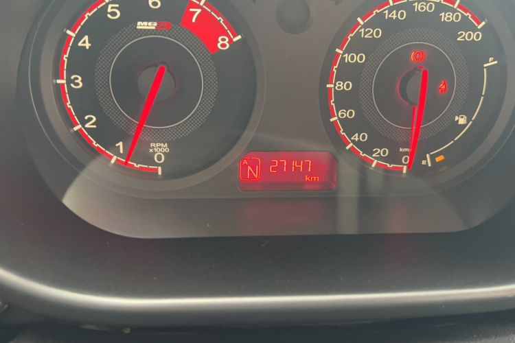 Used MG 3 2016 1.3L AMT Comfort Edition Odometer Close Up