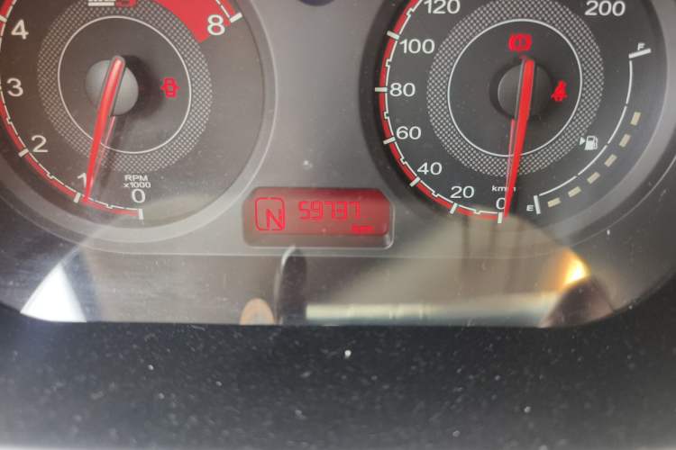 Used MG 3 2016 1.3L AMT Comfort Edition Odometer Close Up