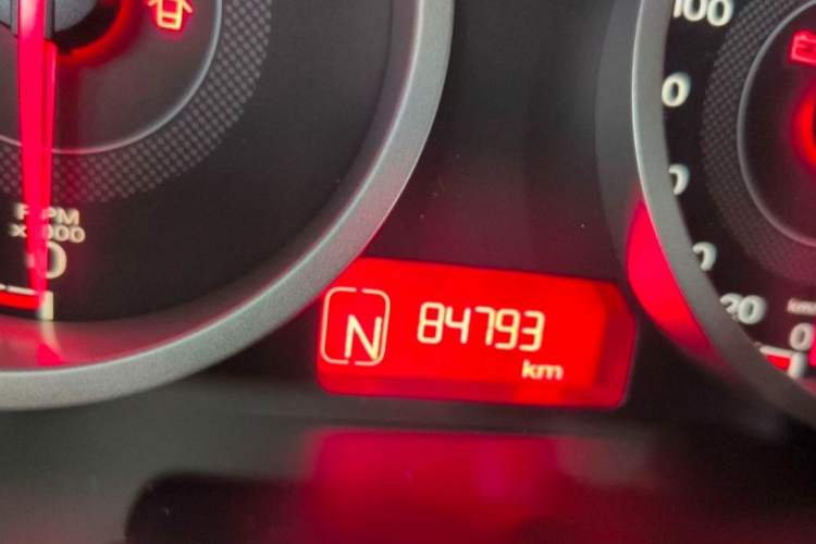 Used MG 3 2016 1.5L AMT Elite Edition Odometer Close Up