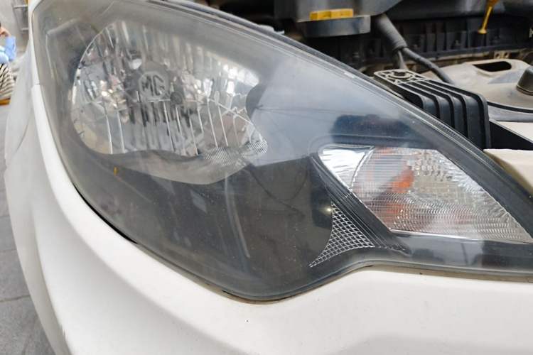 Used MG 3 2016 1.3L Manual Comfort Edition Right Front Headlight