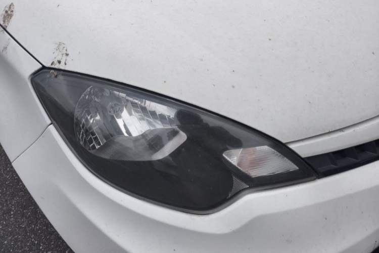 Used MG 3 2016 1.3L AMT Comfort Edition Right Front Headlight