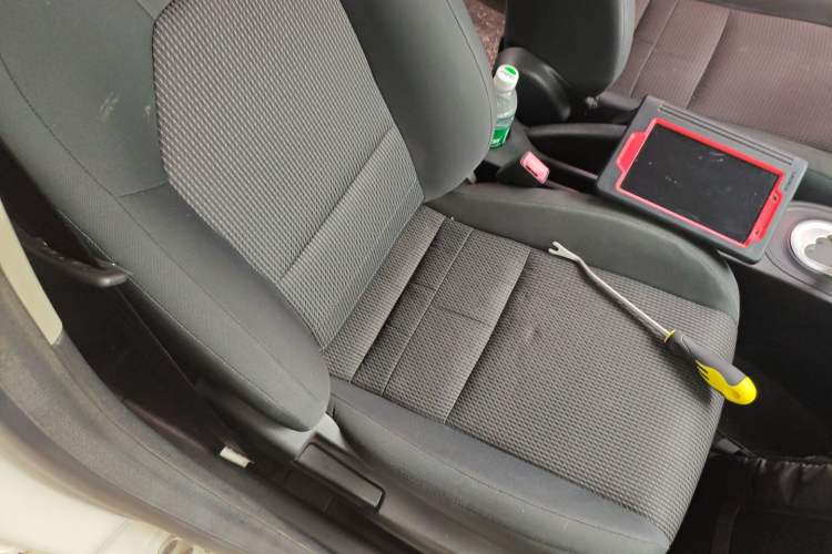 Used MG 3 2016 1.3L AMT Comfort Edition Right Front Seat