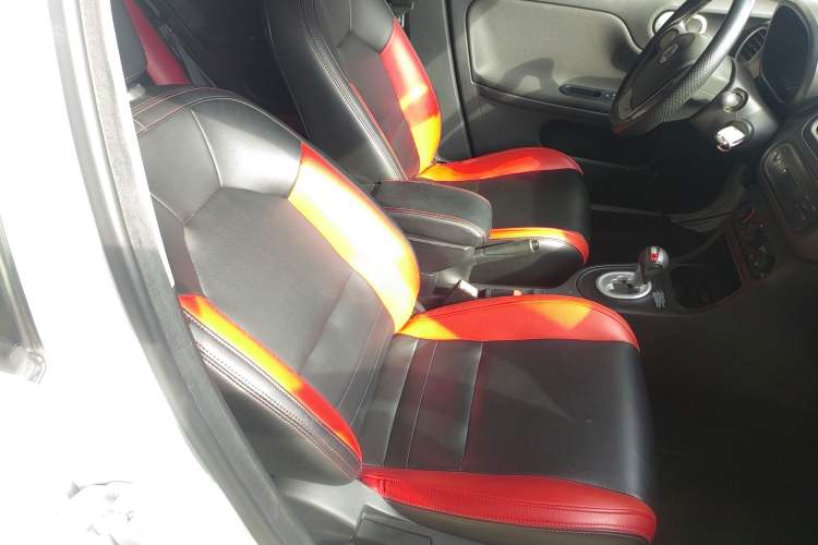Used MG 3 2016 1.3L AMT Comfort Edition Right Front Seat