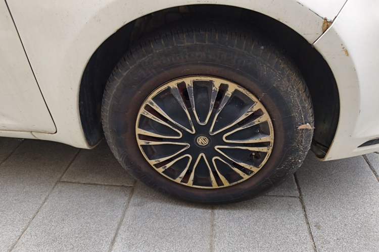 Used MG 3 2016 1.3L Manual Comfort Edition Right Front Wheel Hub