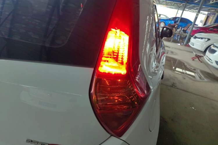 Used MG 3 2016 1.3L AMT Comfort Edition Right Rear Taillight