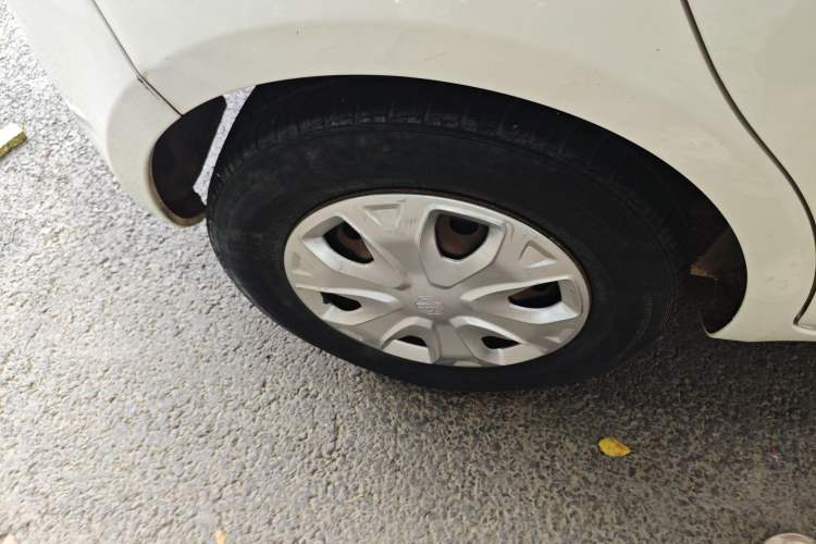 Used MG 3 2016 1.3L AMT Comfort Edition Right Rear Wheel Hub