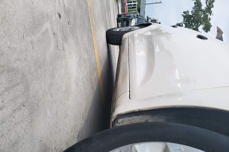 Used MG 3 2016 1.3L Manual Comfort Edition Right Side Sill