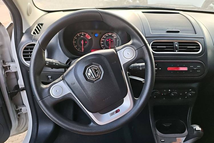 Used MG 3 2016 1.3L AMT Comfort Edition Steering Wheel