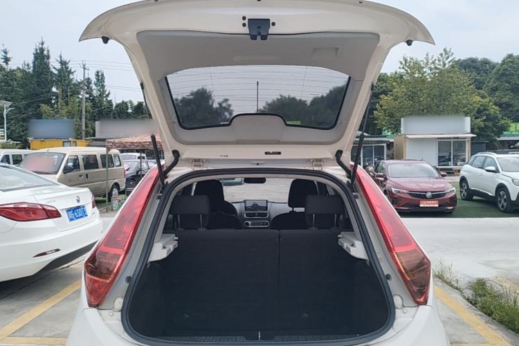 Used MG 3 2016 1.3L Manual Comfort Edition Trunk