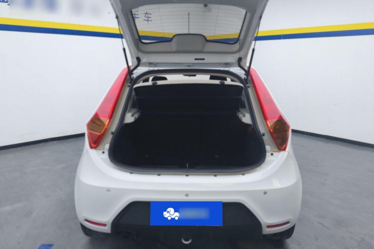 Used MG 3 2016 1.3L AMT Comfort Edition Trunk