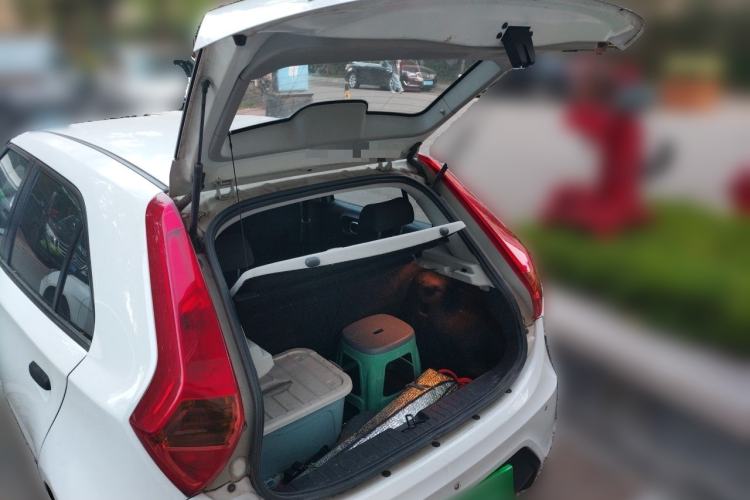 Used MG 3 2016 1.3L AMT Comfort Edition Trunk